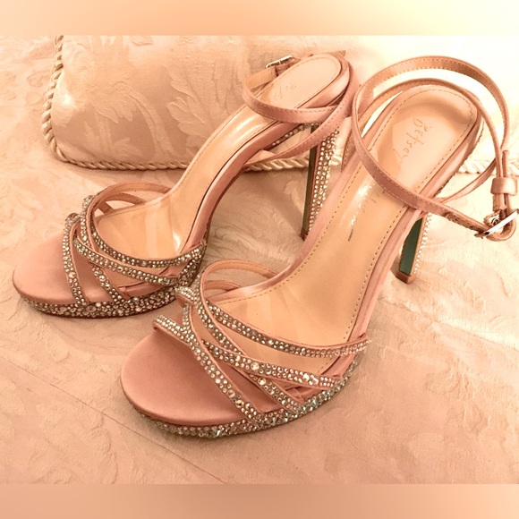 Betsey Johnson Aden Champagne Rhinestone Embellished 💎Ankle Strap Platform 6.5 - Picture 4 of 9